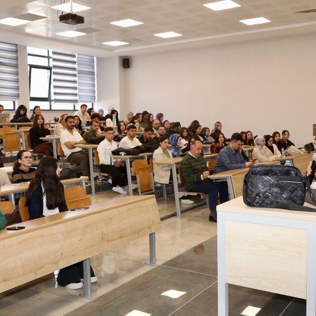 TOGÜ'de hukuk davalarında yapay zekanın rolü konuşuldu