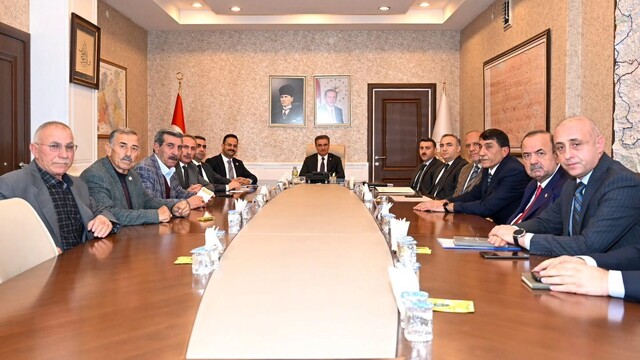 Vali Aydın Baruş Başkanlığında 'Hayvan Pazarı' Toplantısı