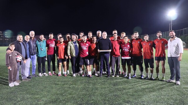 Kazanın ardından göreve dönen Arıcı'dan Koçarlı Belediyespor'a moral desteği