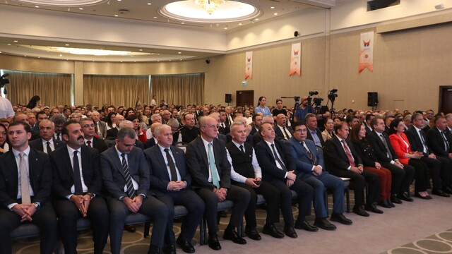 Adana'nın kalkınma yol haritası "Adana Kalkınma Programı" ile belirlendi