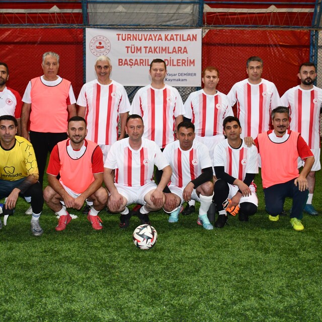 Tatvan'da kurumlar arası futbol turnuvası başladı