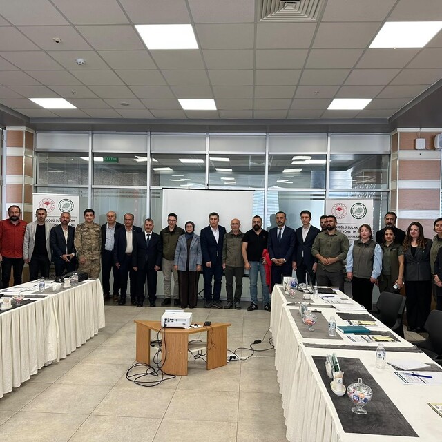 Adilcevaz'da 'Arin Gölü Revize Çalıştayı' düzenlendi