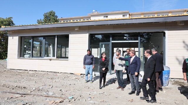 Vali Aydoğdu, DSİ sosyal tesisi ve kütüphane inşaatını inceledi