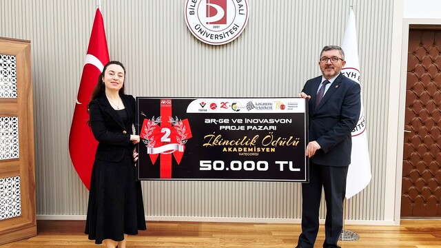 BŞEÜ'lü akademisyene 50 bin TL'lik ikincilik ödülü