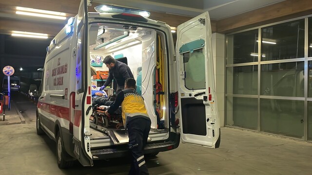 Karaman'da babasının ardından hastaneye giderken domuza çarptı