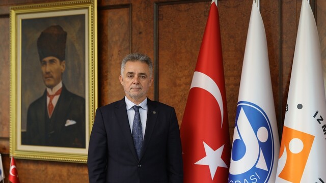 Kahraman: "İnşaat sektörü üretmek istiyor, bürokrasiye takılıyor"