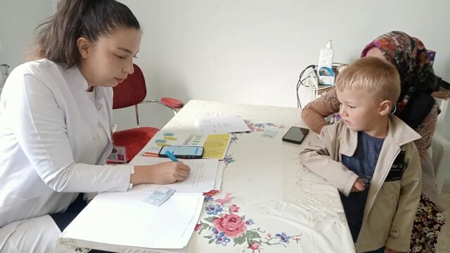 Niğde'de sağlık hizmetleri vatandaşların ayağına götürüldü