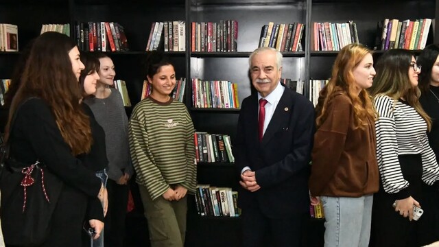 Keşan'da Kitap Kafe hizmete açıldı