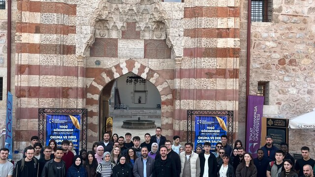 Üniversitelilerin dersliği bu kez tarihi mekanlar oldu
