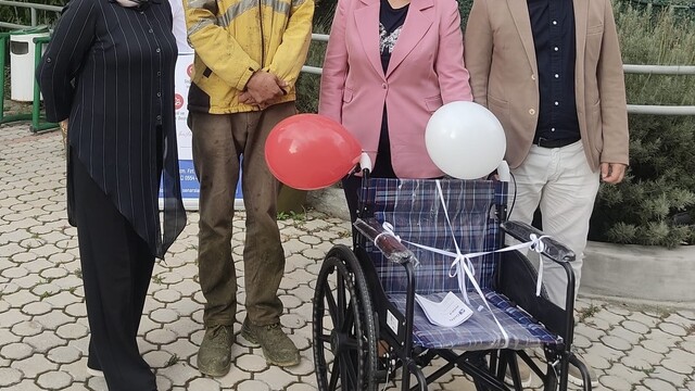 Tehdit soruşturması tekerlekli sandalye bağışıyla sonuçlandı