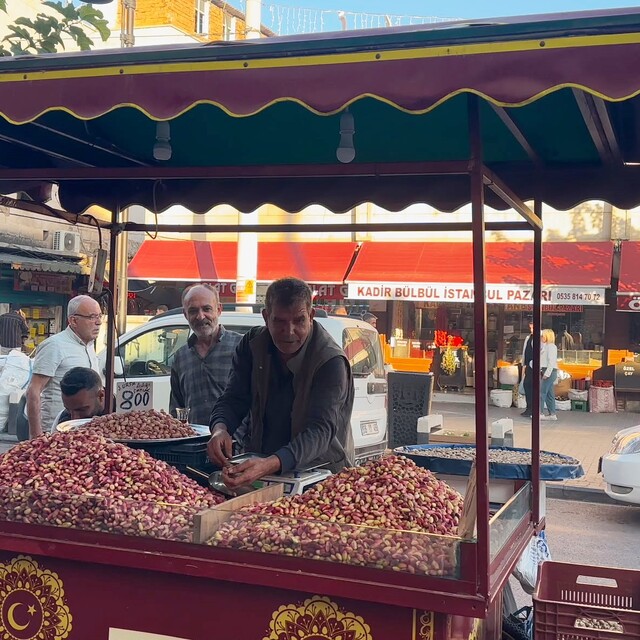 Şanlıurfa'da fıstık satışında bu yıl TEKNOFEST bereketi yaşandı