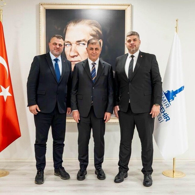 Karşıyaka'dan Başkan Tugay'a stat ziyareti
