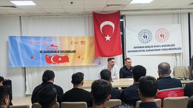 Öğrenci yurdunda "Vatan ve Kahramanlık Buluşmaları" gerçekleştirildi