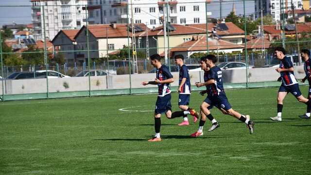 Sezonun ilk golü Abdulsamed Bozüslü'den