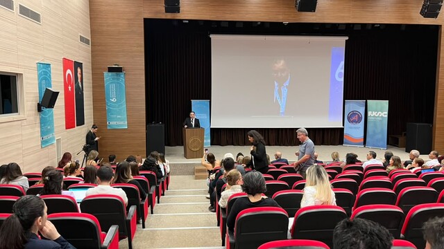 Yapay zekanın iklim mücadelesindeki rolü Antalya'da ele alındı