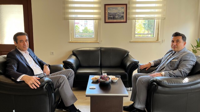 Anamur Cumhuriyet Başsavcısı Çatlı'dan Bozyazı Kaymakamı Topsakaloğlu'na ziyaret