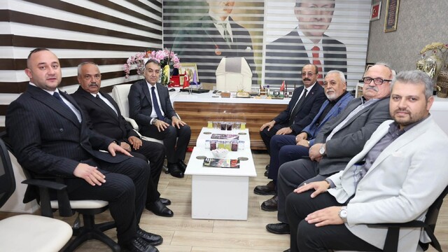 Vali Çağatay esnafların sıkıntılarını dinledi