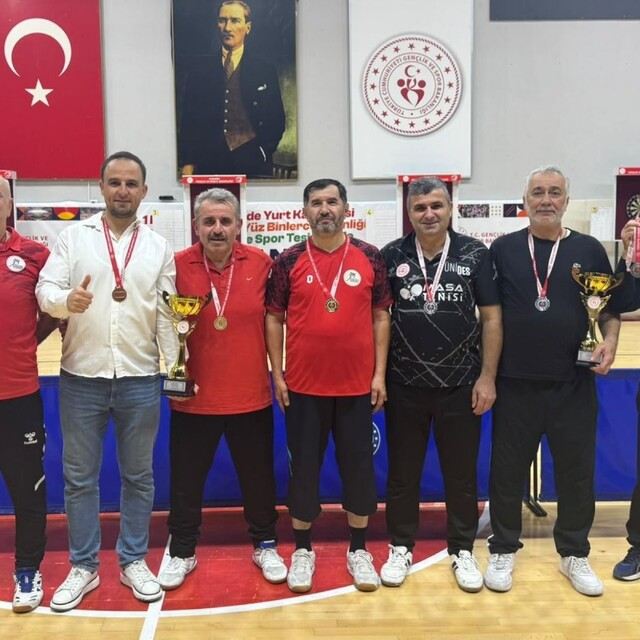 Kamu Spor Oyunları'nda masa tenisi başarısı KBÜ'nün oldu