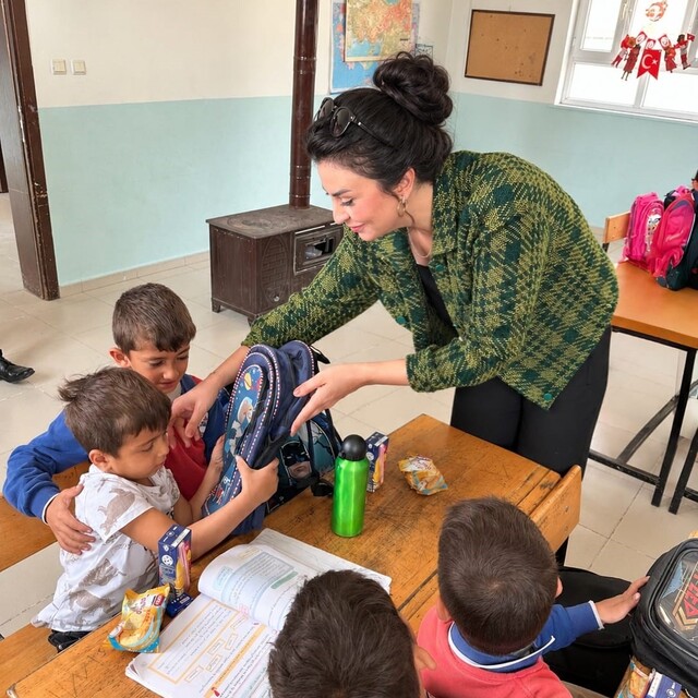 Şırnak Denetimli Serbestlik Müdürlüğünden öğrencilere eğitim desteği