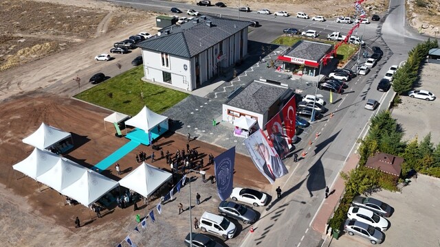 Melikgazi Belediyesi Asım-Türkan Balcı ASM ve 112 Acil İstasyonu açıldı
