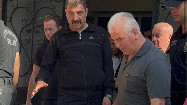 Başkan Dönmez'in yargılandığı dava 29 Aralık'a ertelendi
