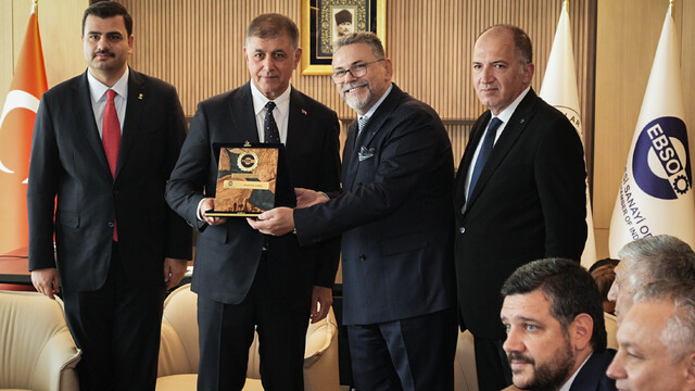 AK Parti Genel Sekreteri İnan, Ege Bölgesi Sanayi Odası'nda konuştu: