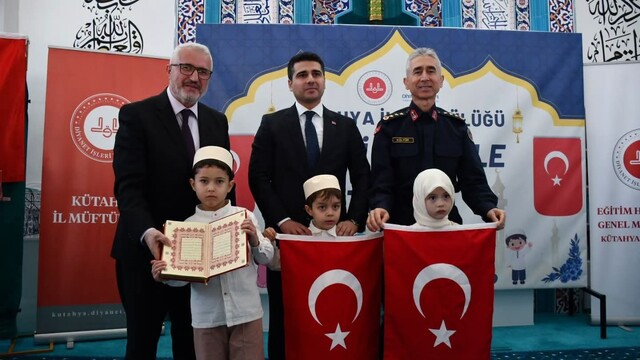 Kütahya'da minik öğrenciler Bed-i Besmele heyecanı yaşadı