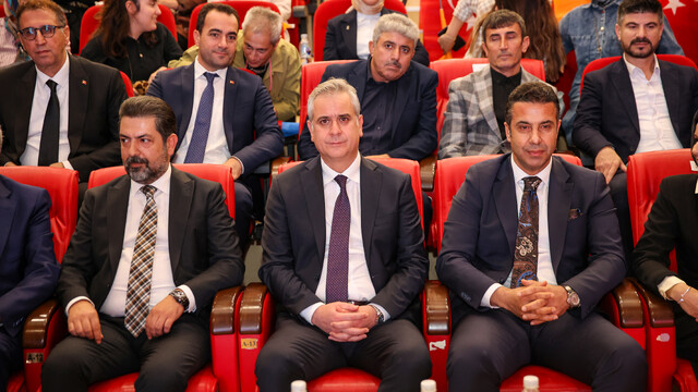 AK Parti Genel Başkan Yardımcısı Yalçın, Diyarbakır'da AK Parti İl Danışma Meclisi Toplantısı'nda konuştu: