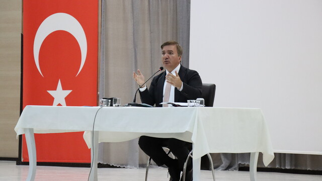 Erzincan Valisi Aydoğdu'dan velilere çağrı: "Vicdanlı ve merhametli çocuklar yetiştirin"