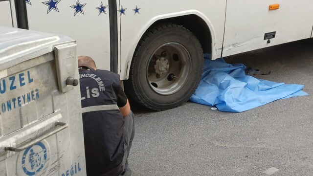 Manisa'da işçi servisinin çarptığı 8 yaşındaki çocuk hayatını kaybetti