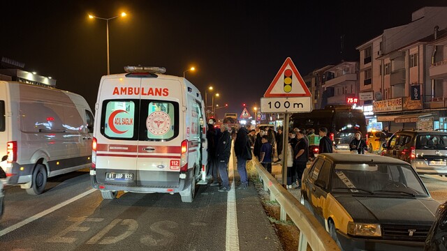 Düzce'de motosiklet ile otomobil çarpıştı: 1 yaralı