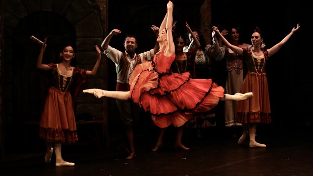 Samsun Devlet Opera ve Balesi "Don Kişot" balesinin prömiyerini yaptı