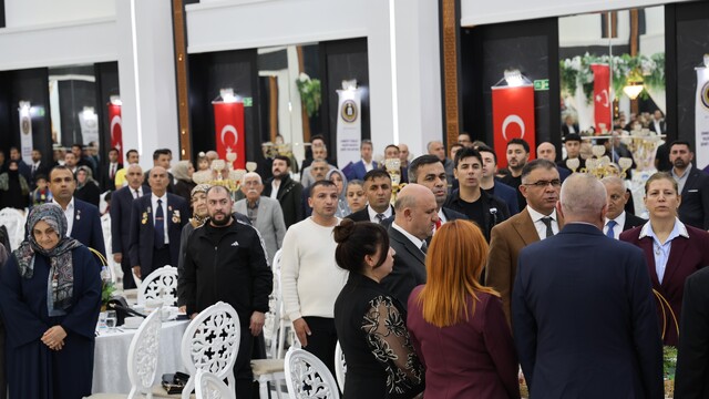 EMŞAV Başkanı Yılmaz: "Bu süreç sükunetle, huzurla, özellikle siz bedel ödeyen insanların katkısıyla bir nihayete erecek"