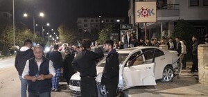 Çorum'da iki otomobil çarpıştı: 4 yaralı