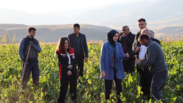 Tercan'da çiftçilere ziyaret