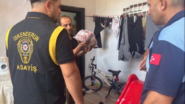 Özbekistan yolunda bozulan etleri vatandaşa yedirmeyi planlarken operasyonla yakalandılar