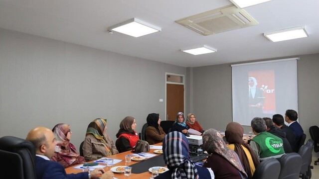 Erzincan'da "İyilik Var" Projesi tanıtıldı