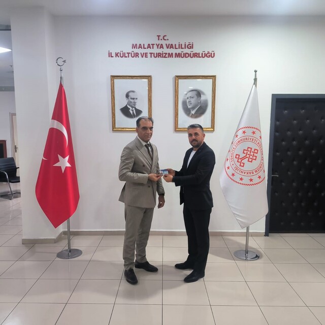 Oktay Demirci'ye kültürel miras taşıyıcısı unvanı