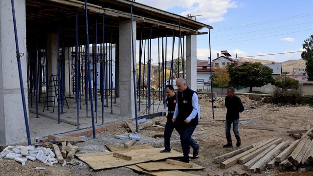 Bayburt'ta 12 kamu yatırımının yapım çalışmaları incelendi