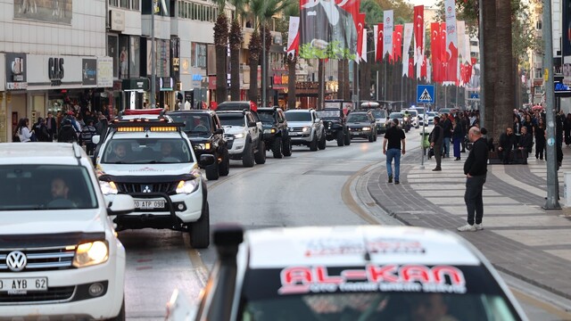 Merkezefendi'de offroad heyecanı kortej geçişi ile başladı