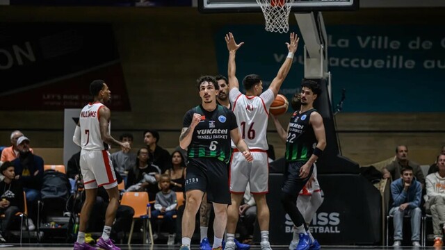 Denizli Basket ligde Telekom deplasmanında