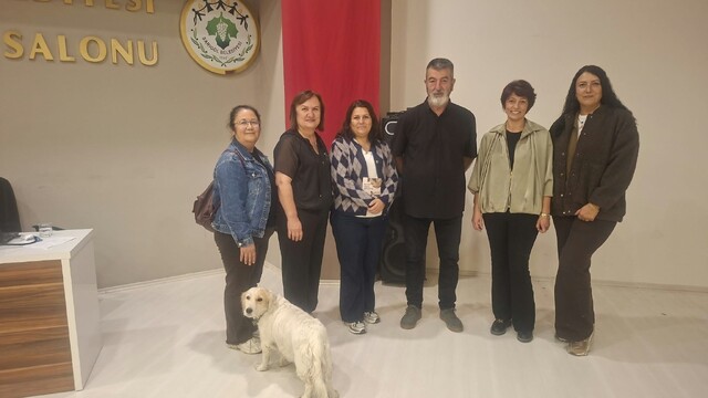 Oyuncu ve yazar İğdigül'den sokak hayvanları için sevgi ve merhamet çağrısı