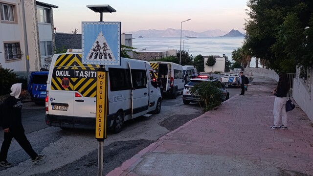 Bodrum'da okul servis araçları denetlendi