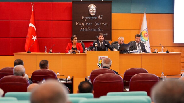 Tarsus Belediyesinin 2027 bütçesi oy birliğiyle kabul edildi