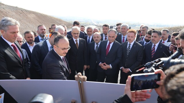Ulaştırma ve Altyapı Bakanı Abdulkadir Uraloğlu Çankırı'da
