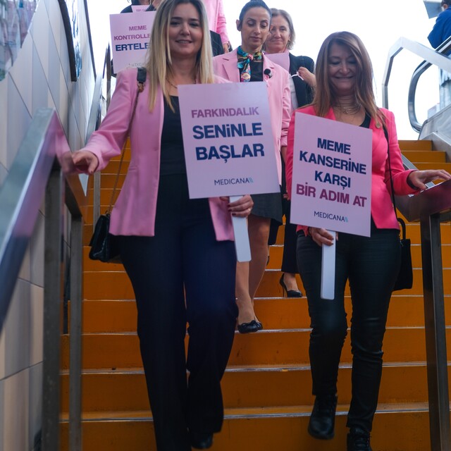 Bursa'da kadın sağlığı için anlamlı farkındalık: "Bir Sonraki Durak: Mamogr...