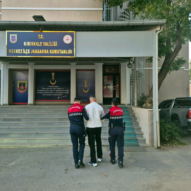 Kırıkkale'de hakkında 40 yıl 3 ay 18 gün hapis cezası bulunan firari yakala...