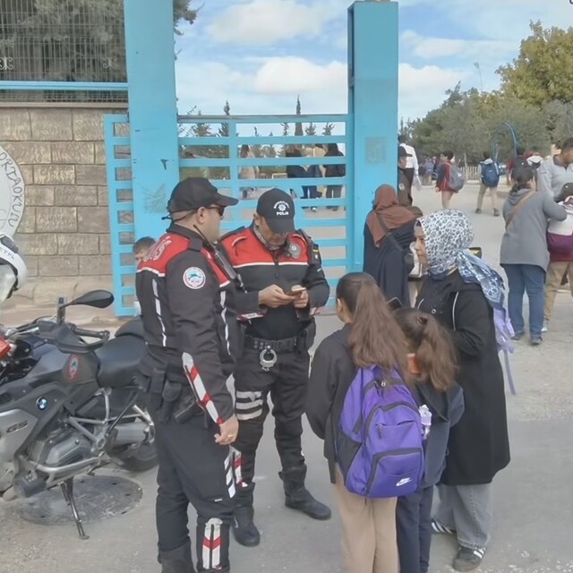 Kilis'te okul ve çevrelerinde güvenlik denetimleri sürüyor