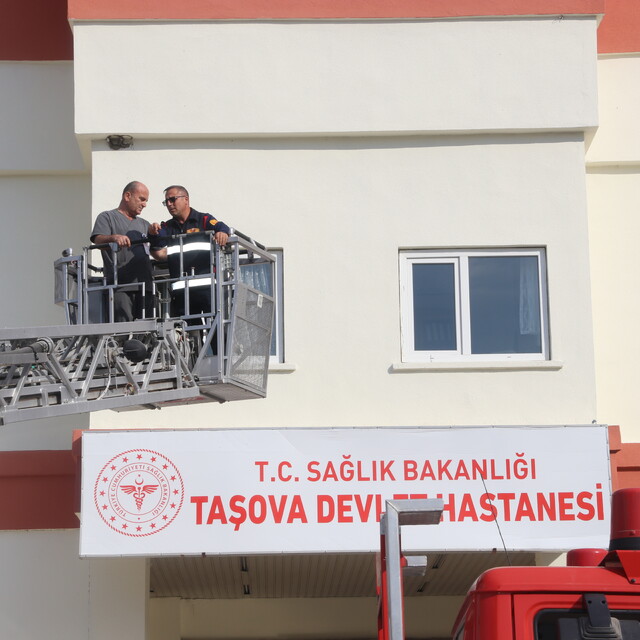 Taşova Devlet Hastanesi'nde yangın tatbikatı yapıldı