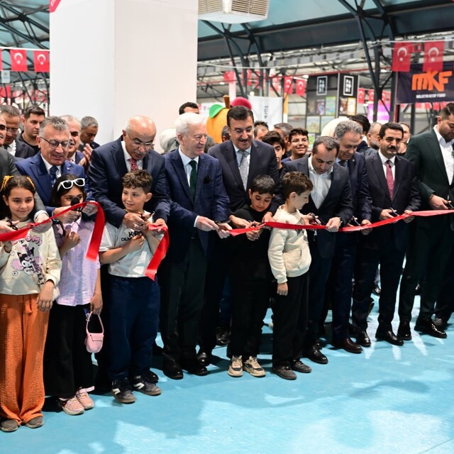 12. Malatya Anadolu Kitap ve Kültür Fuarı açıldı